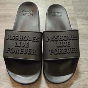NEW! ALF Slides slippers black